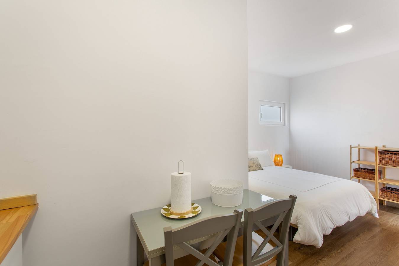 Apartment 4 3